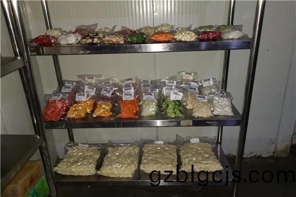 淨菜(cai)樣(yang)品擺放(fang)區
